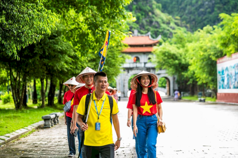 Các công ty lữ hành nội địa chỉ phục vụ công dân Việt Nam hoặc người nước ngoài đang cư trú tại Việt Nam và đi du lịch trong lãnh thổ Việt Nam