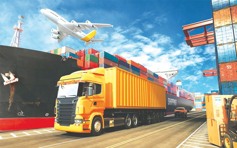Công ty vận tải hành khách cung cấp dịch vụ di chuyển bằng xe buýt, tàu điện, xe khách, máy bay,...