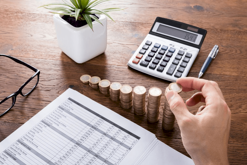 Việc quản lý tốt chi phí giúp các công ty quảng cáo tối ưu hóa ngân sách