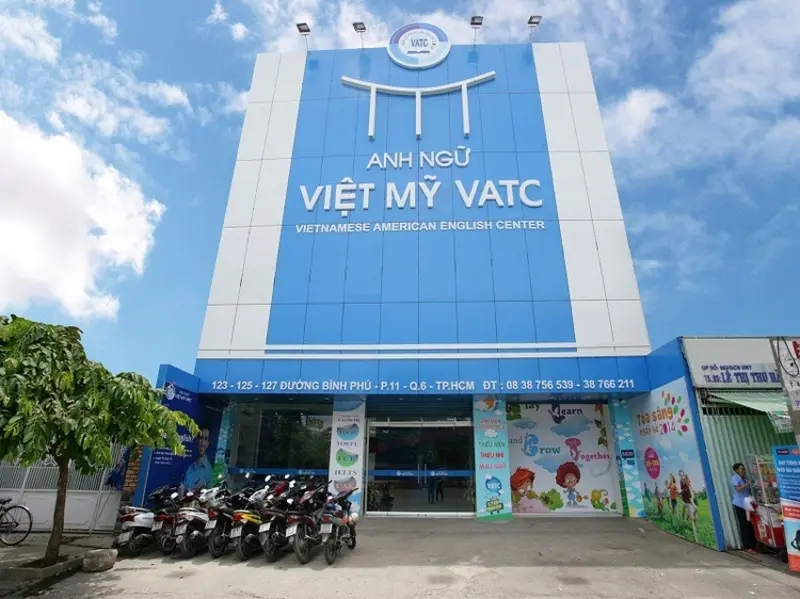 Chọn địa điểm trung tâm hợp pháp, cơ sở vật chất đáp ứng tiêu chuẩn giáo dục